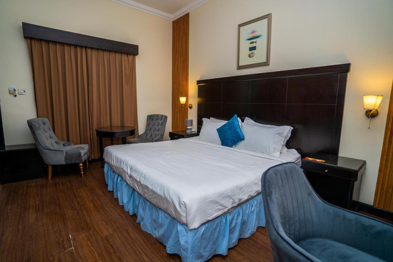 Royal Prestige Hotel ドバイ エクステリア 写真